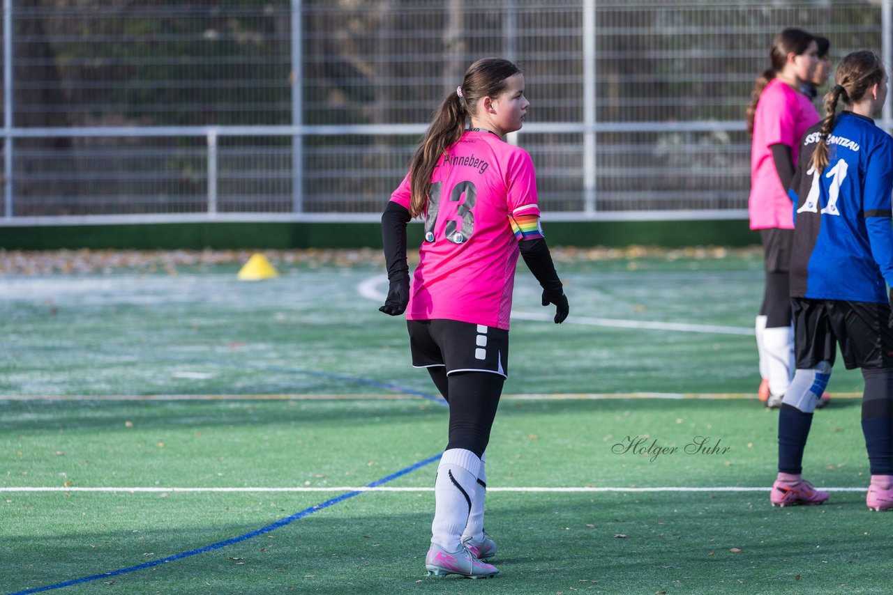 Bild 103 - wCJ VfL Pinneberg - SSV Rantzau : Ergebnis: 0:0